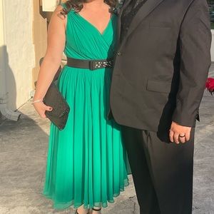 Gorgeous Kate Spade Green & Black midi dress.